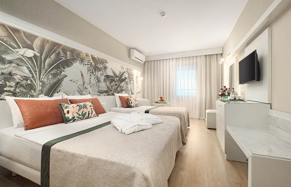 Adin Beach Hotel - 5