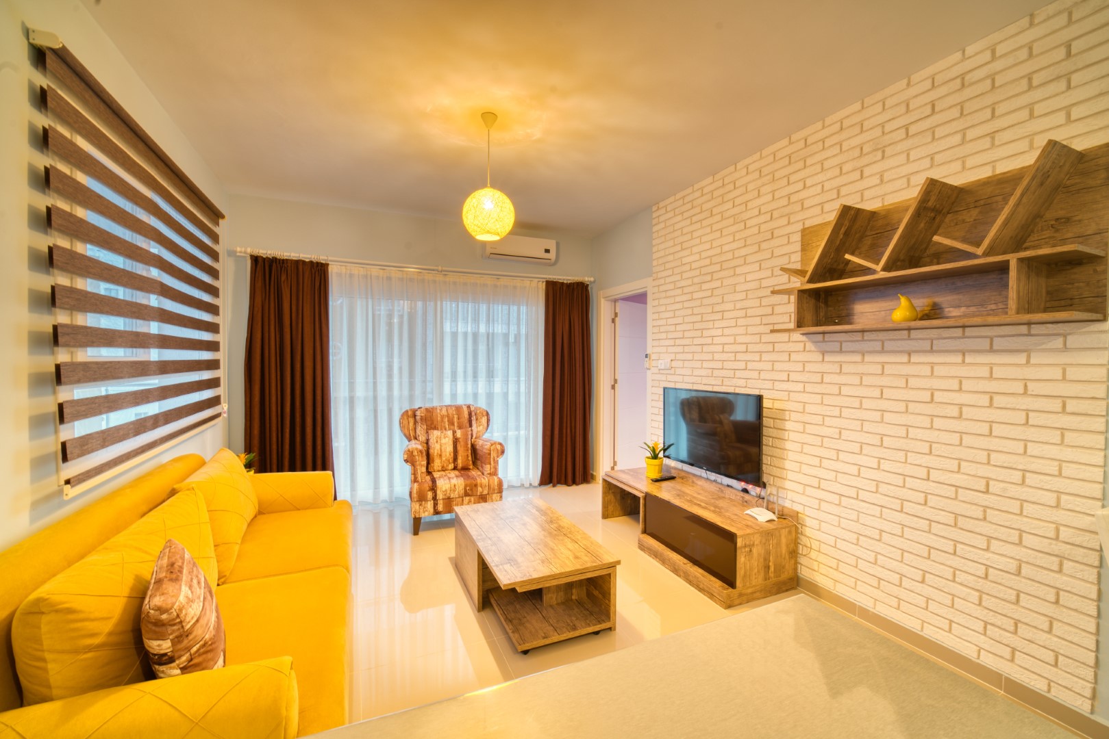 One Bedroom Apartment