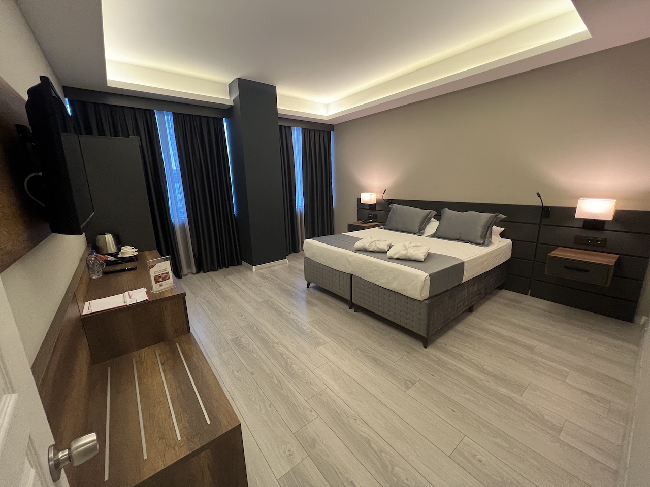 Two-Bedroom Suit Room