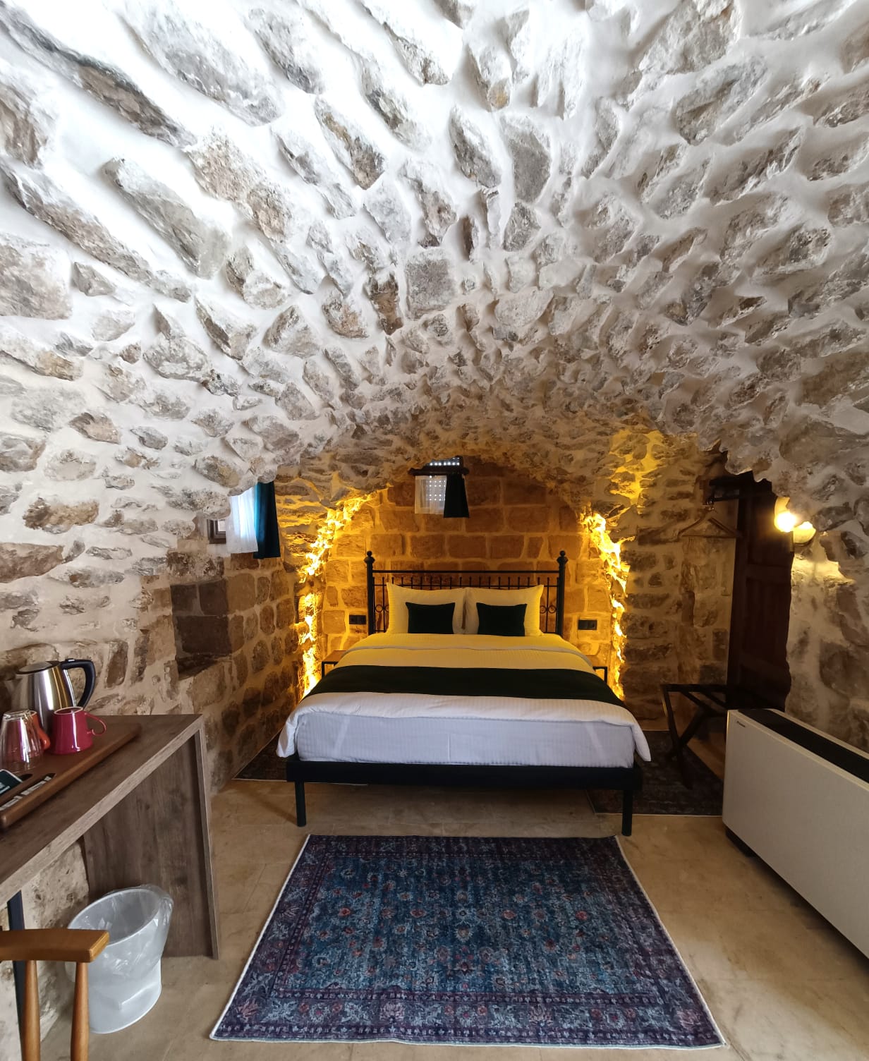 101 STANDART ŞÖMİNELİ ODA