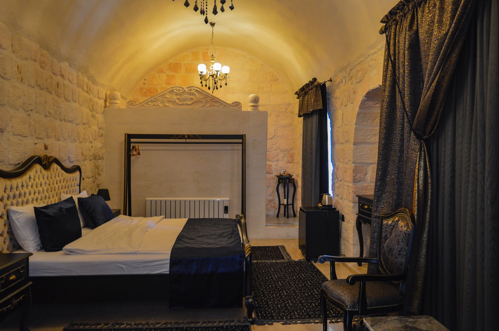 SUİT ROOM