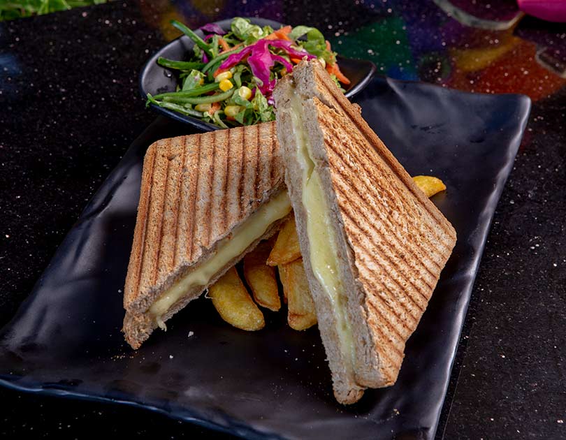 KAŞARLI TOST